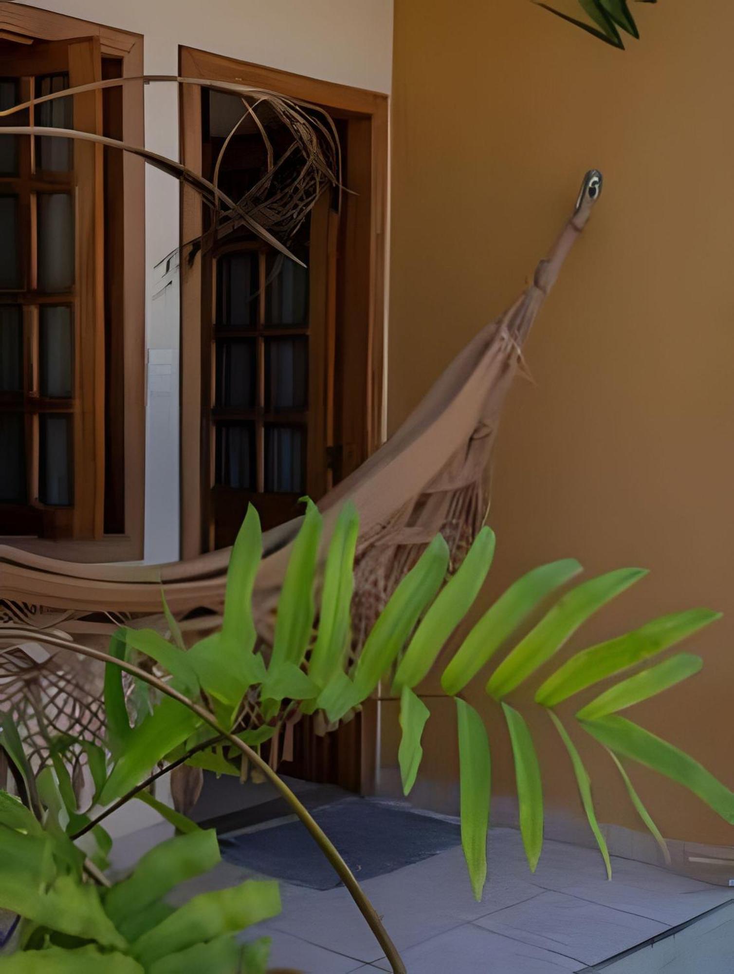 Em Frente A Praia De Taperapuan; Piscina; 1 Quarto; Wifi 300 Mbs; Estacionamento Gratuito 1 Veiculo Porto Seguro Buitenkant foto