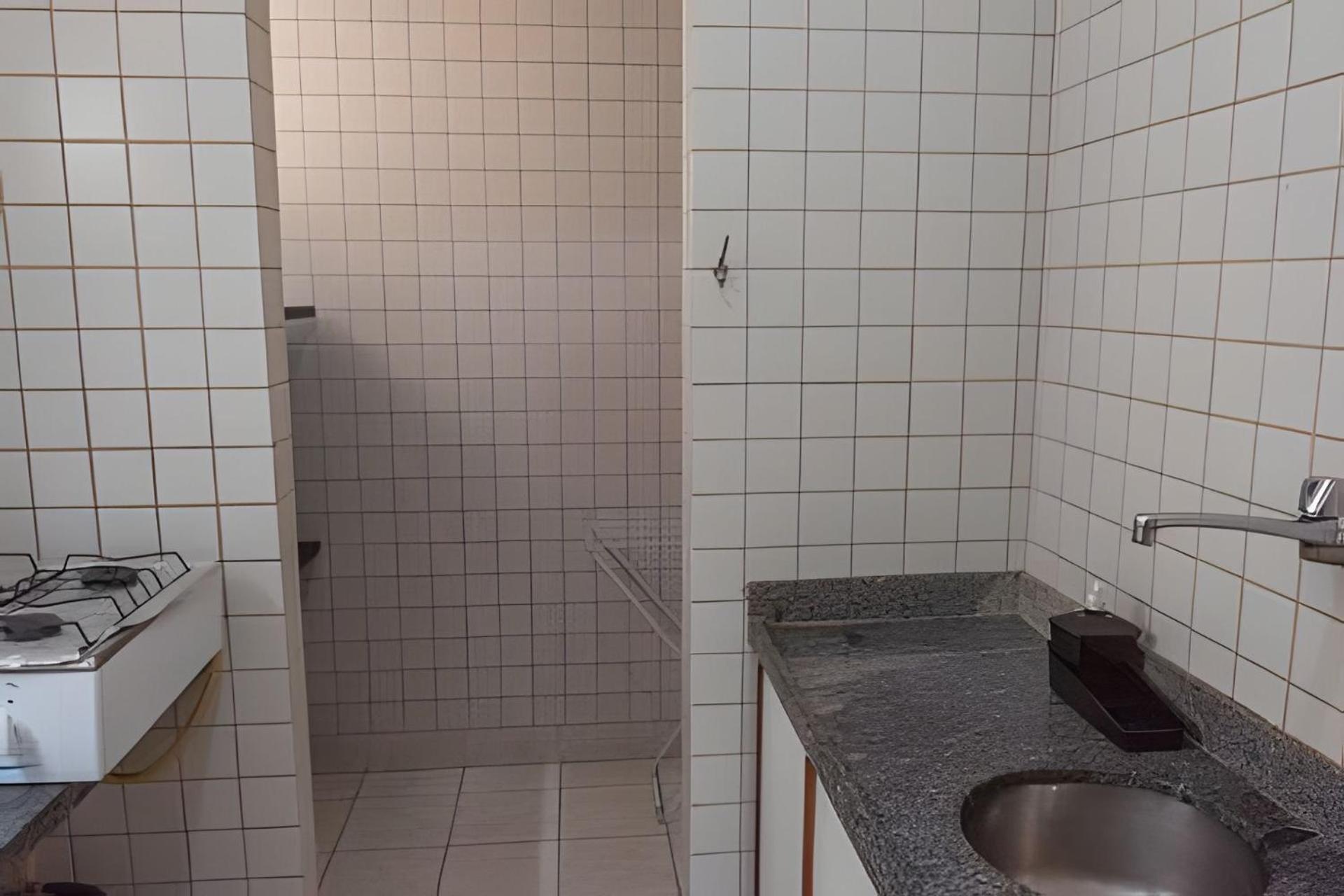 Em Frente A Praia De Taperapuan; Piscina; 1 Quarto; Wifi 300 Mbs; Estacionamento Gratuito 1 Veiculo Porto Seguro Buitenkant foto