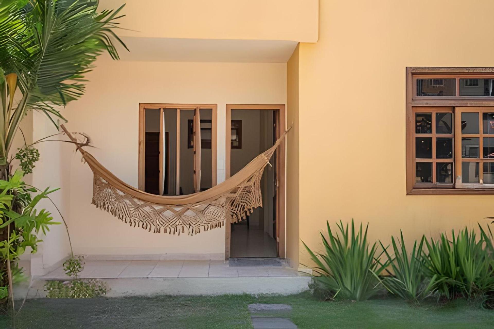 Em Frente A Praia De Taperapuan; Piscina; 1 Quarto; Wifi 300 Mbs; Estacionamento Gratuito 1 Veiculo Porto Seguro Buitenkant foto